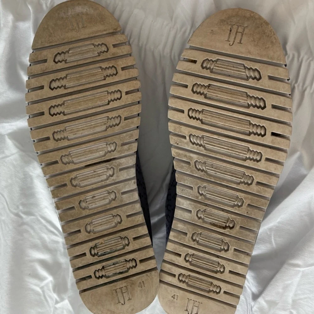 Isle Jacobson Denim Perforated Slip-On Women’s Shoes. 10. - Picture 4 of 6